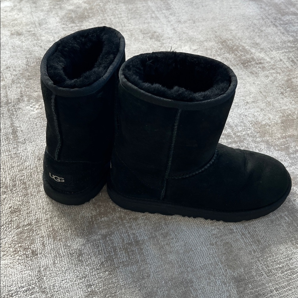 UGG Classic Black Boots Girls 4 EU 36 AUTHENTIC